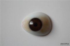 不安装义眼台是否可以直接安装义眼片？